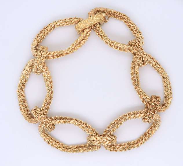 Attractive Oval Rope Spiral Link Chain Yellow Gold Bracelet