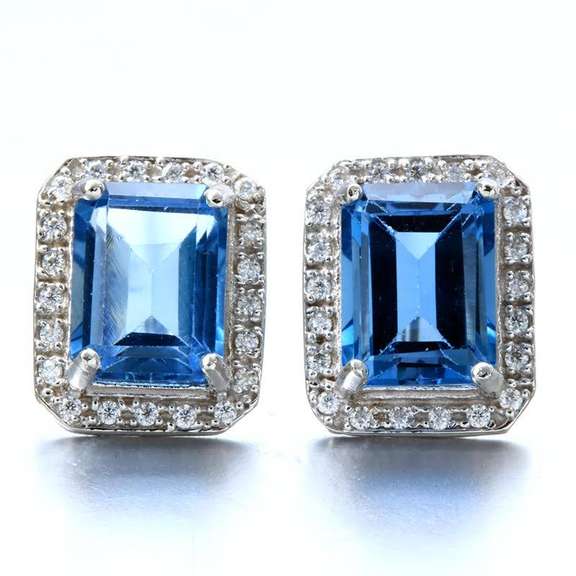 14kt White Gold Square Blue Topaz 4.4 Round Diamond 0.15 Round Moissanite 1.2