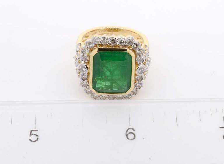 Opulent Emerald & Diamond Ring
