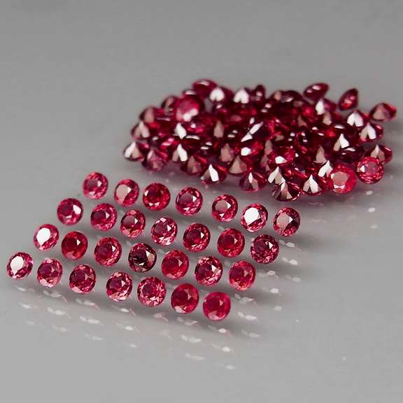 Ravishing 7.62ct violet red Rhodolite Garnet set