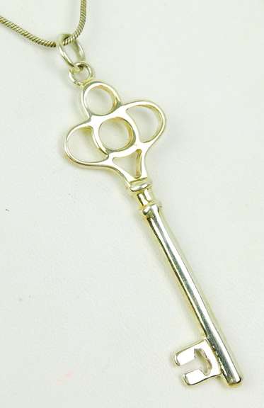Large Sterling Silver Key Pendant & Chain