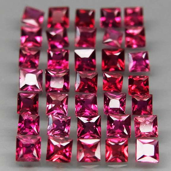 Radiant princess cut! Unheated! 3.91ct Sapphire set!