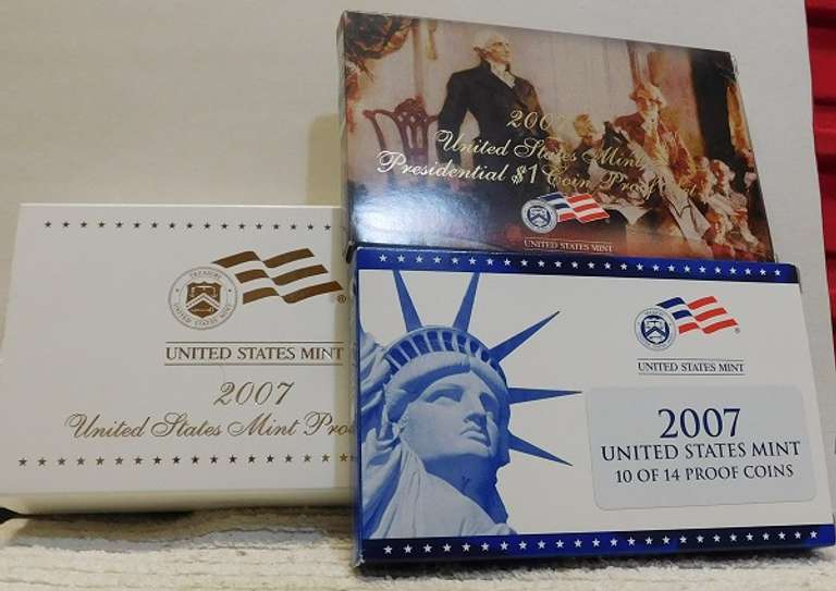 2007 PROOF Set w/PresDols 14 coins