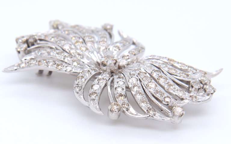 Dazzling White Gold Ribbon Diamond Brooch
