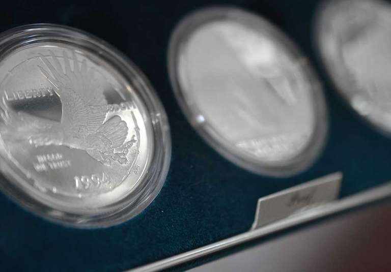 1994 Veterans Proof Commemorative Silver Dollar Set 3 Coins OGP