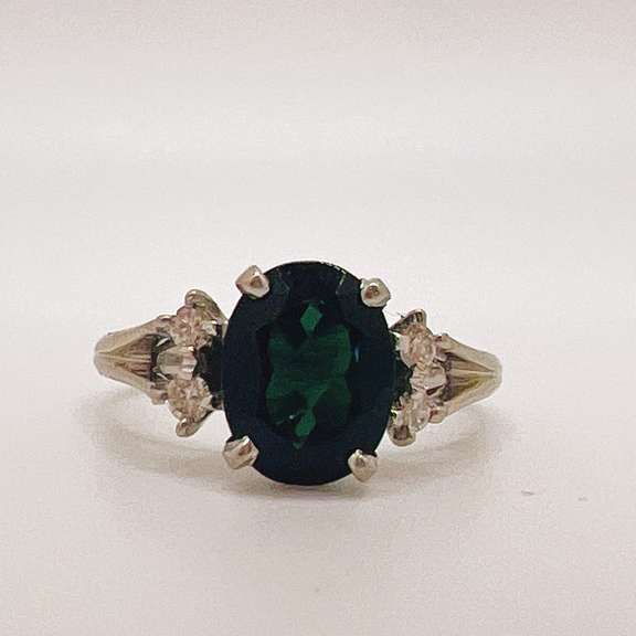 14kt Gold, Green Tourmaline, & Diamond Cocktail Ring