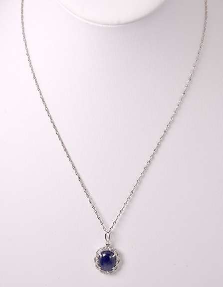 Dreamy 9.53CTS Cabochon-Cut Star Sapphire & 0.28CTW Diamond Pendant Necklace in Sterling Silver