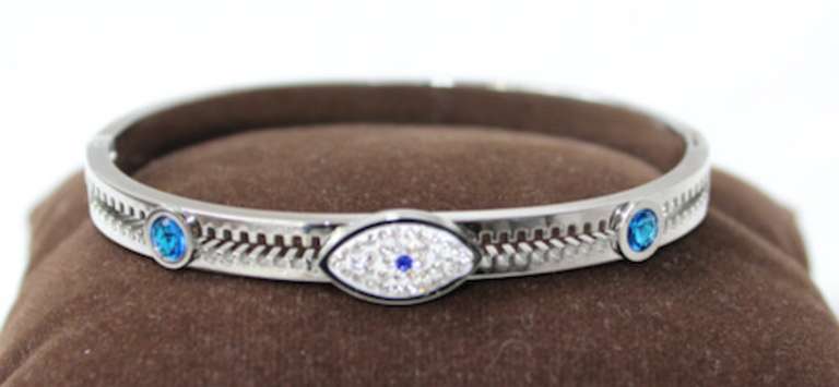 Stainless Steel Silver Color Gold Luck Bracelet