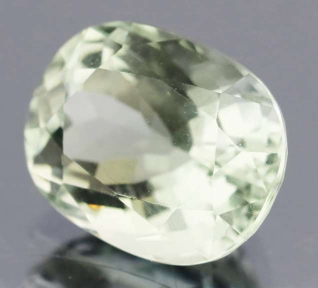 Brilliant 6.24ct natural platinum green Amethyst