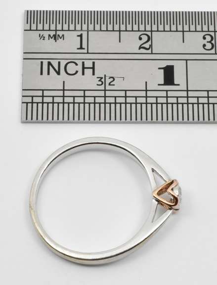 Cute Little Diamond Ring