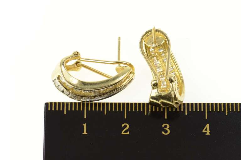 14K Yellow Gold 0.97 Ctw Diamond Baguette Wavy French Clip Earrings