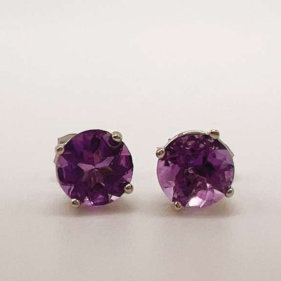 14kt Solid Gold & Amethyst Stud Earrings