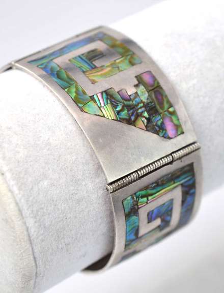Wide Bracelet with Abalone in Sterling Silver
