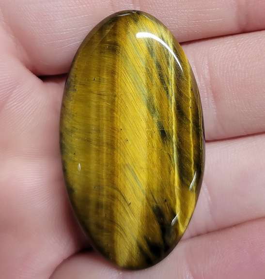 Unique! 42.81ct Golden Tiger Eye cabochon