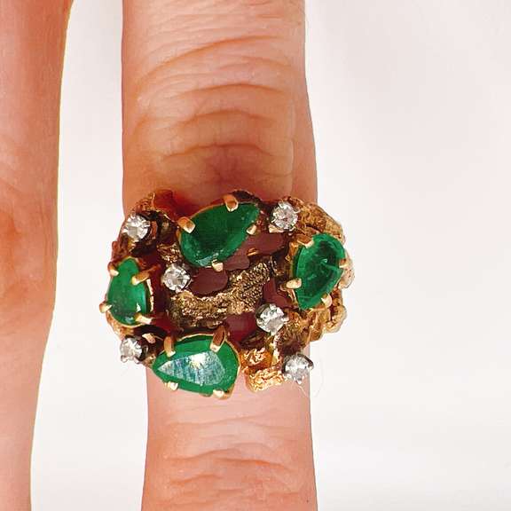 14kt Gold, Emerald & Diamond Cocktail Ring