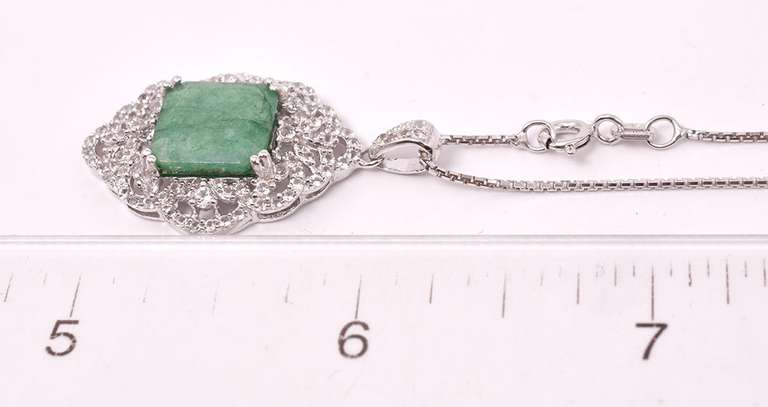 Excellent Approx. 5.00CTS Emerald  and White Sapphire Pendant Necklace in Sterling Silver