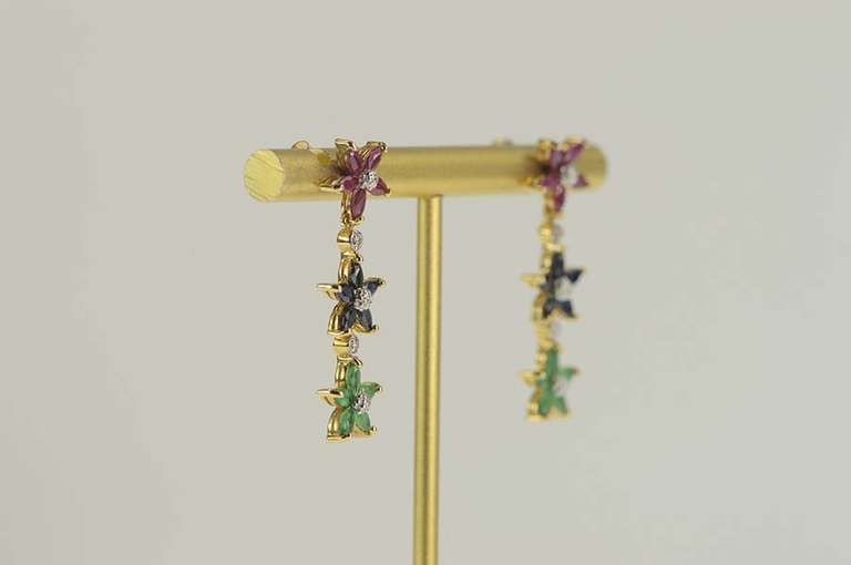 14K Yellow Gold Emerald Sapphire Diamond Flower Dangle Earrings