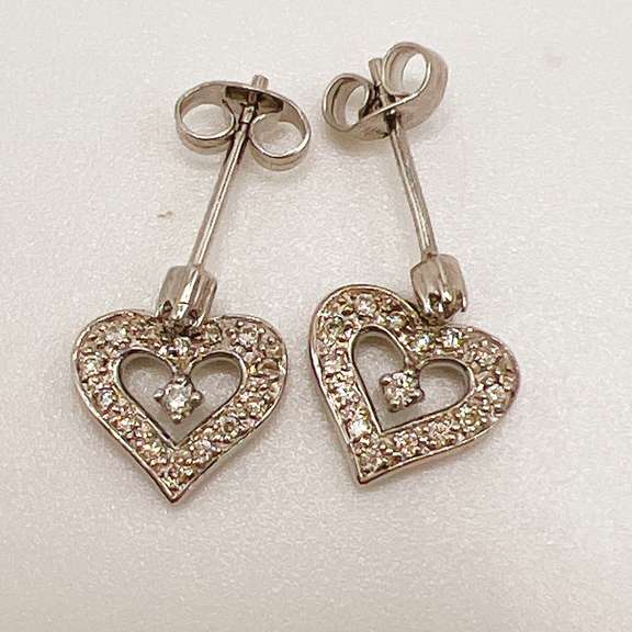 14kt White Gold & Diamond Earrings
