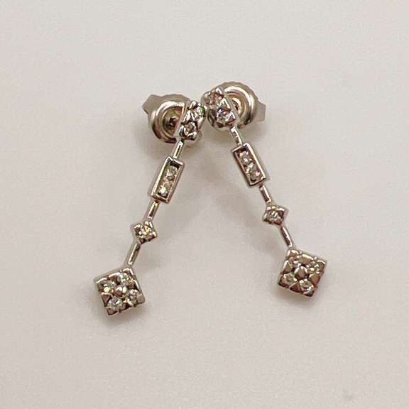 14kt White Gold & Diamond Earrings