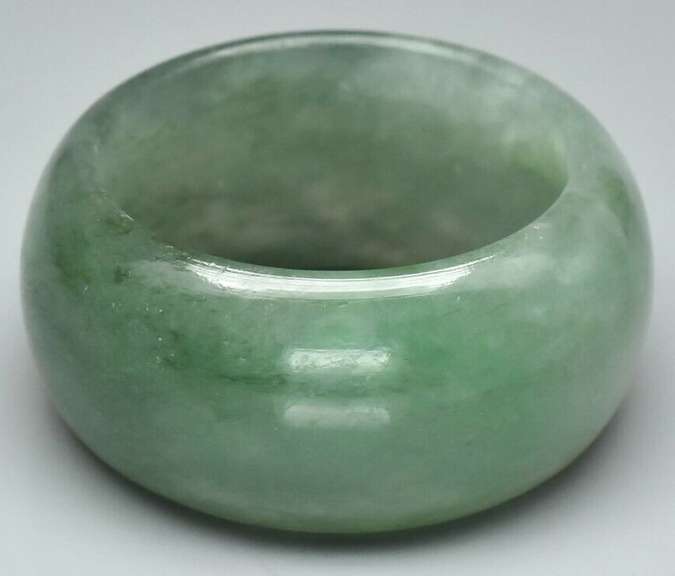 Stunning all natural 41.31ct Jadite Jade ring