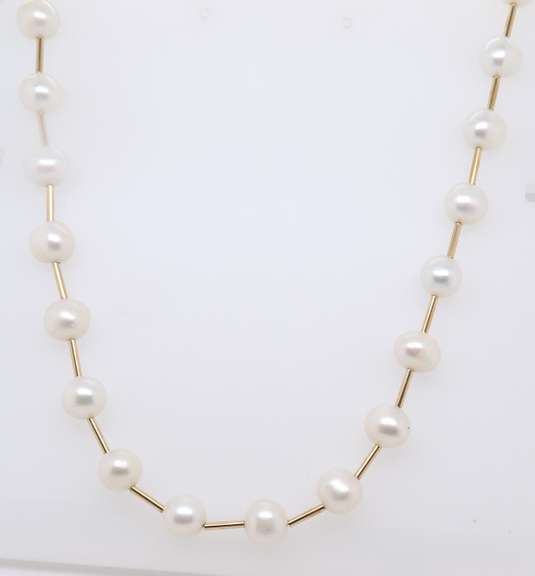 Elegant Yellow Gold Fresh Water Pearl Necklace