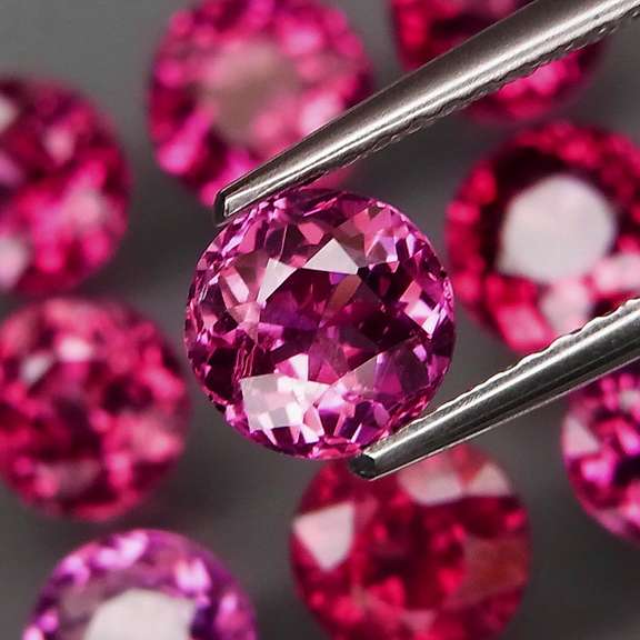 9.88ct premium cherry pink Rhodolite Garnet set