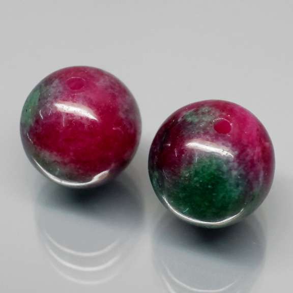 Spectacular 13.46ct red and green Ruby in Zoisite