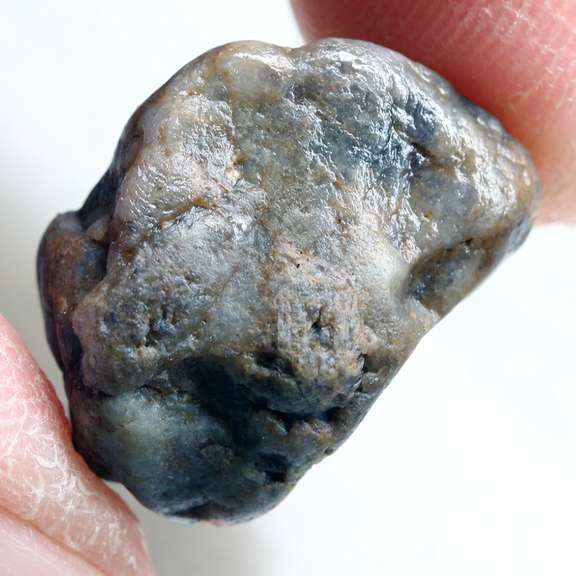 Real raw Sapphire weighing 34.53 carats