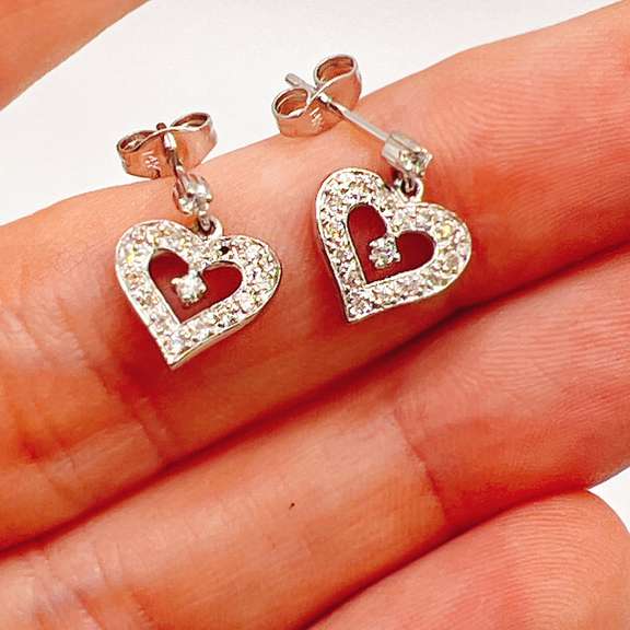 14kt White Gold & Diamond Earrings