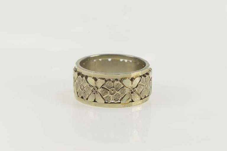 14K White Gold Vintage NOS 1950's Blossom Wedding Band Ring