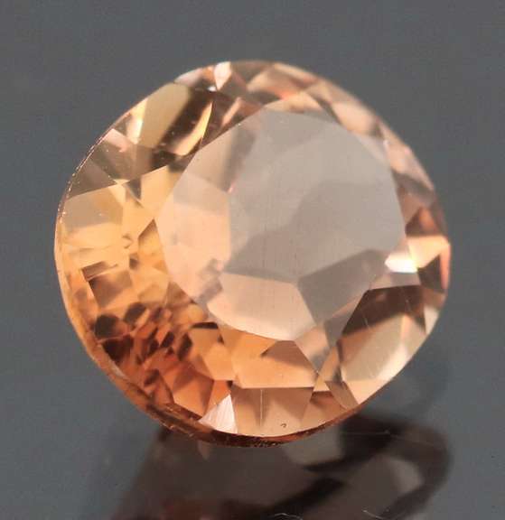 Amazing 4.21ct amber Imperial Topaz