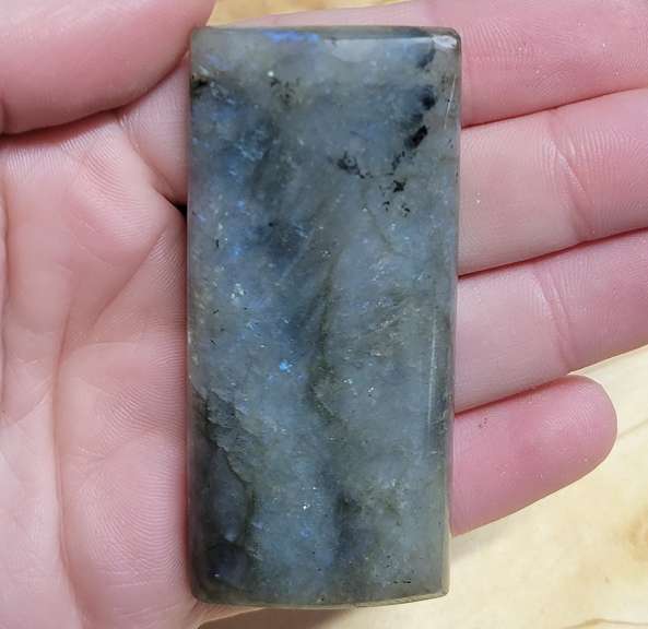 Amazing teal flashing! 178.88ct Labradorite cabochon