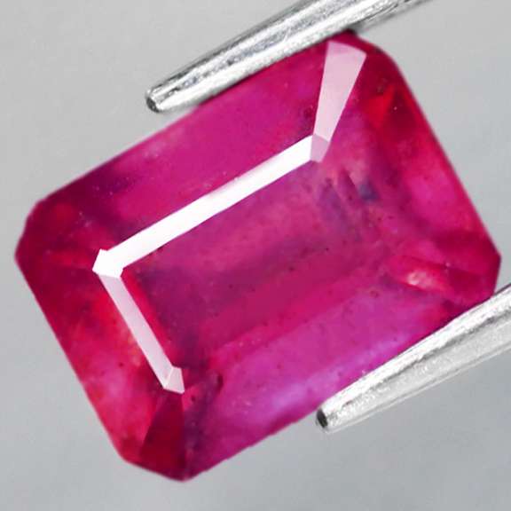 Top pink 2.48ct emerald cut Ruby