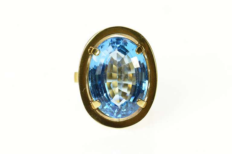 14K Yellow Gold 1940's 16.75 Ct Blue Topaz Cocktail Ring