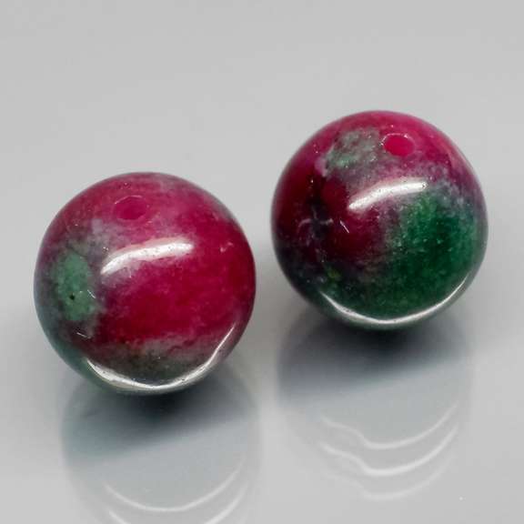 Spectacular 13.46ct red and green Ruby in Zoisite
