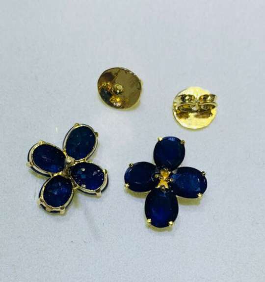 14kt Yellow Gold & Blue Sapphire Earrings