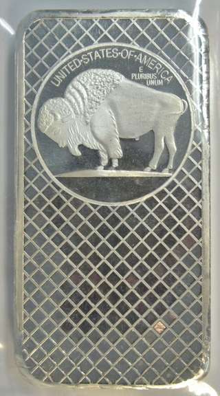 Super Cameo Prooflike Indian/Buffalo pure .999 fine 10 Troy oz bar in plastic.