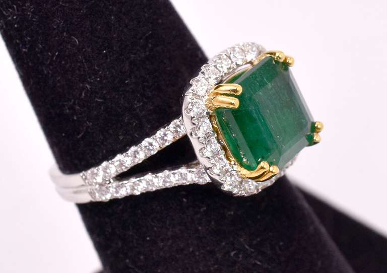 Dazzling Ladies Approx. 3.88CTS Emerald and Approx. 0.69CTW Diamond Ring in 18K White Gold