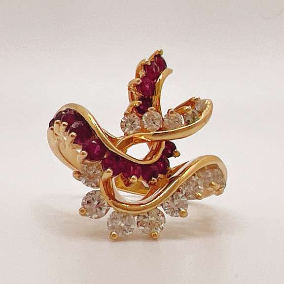 Gorgeous 14kt Gold, Ruby, & Diamond Cocktail Ring