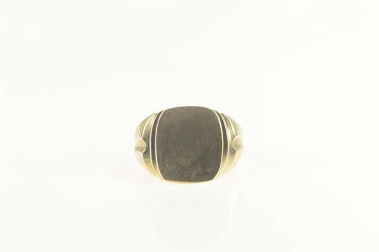 10K Yellow Gold Retro Men's Monogram Oval Signet Engravable Ring
