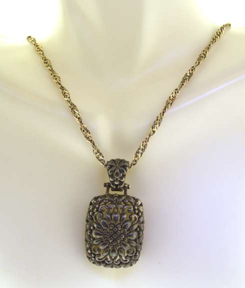 Mexican Sterling Silver Rope Chain And Filigree Pendant