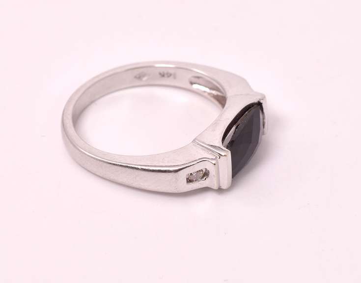 Elegant Gemstone Ring in 14KT White Gold