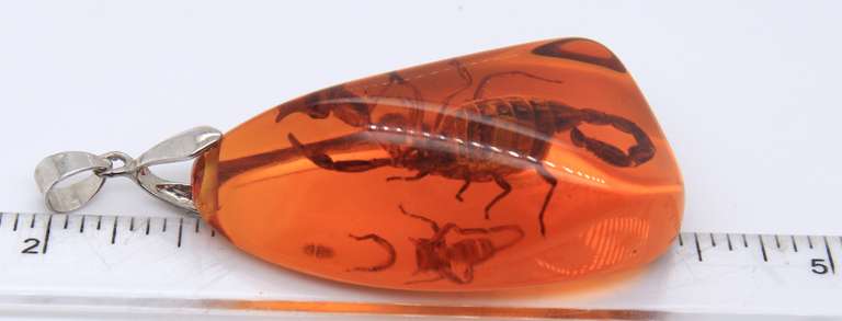 Vintage Sterling Silver Amber Pendant