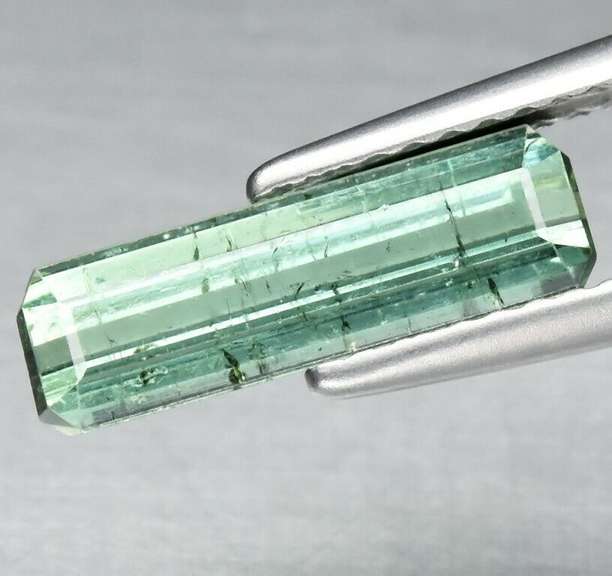 Elegant 1.64ct untreated blueish green Tourmaline