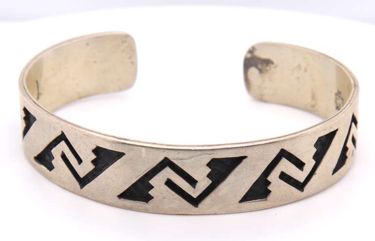 Vintage Sterling Silver American Indian Cuff Bangle