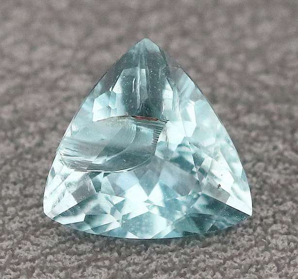 Silvery blue UNHEATED 1.60ct Aquamarine