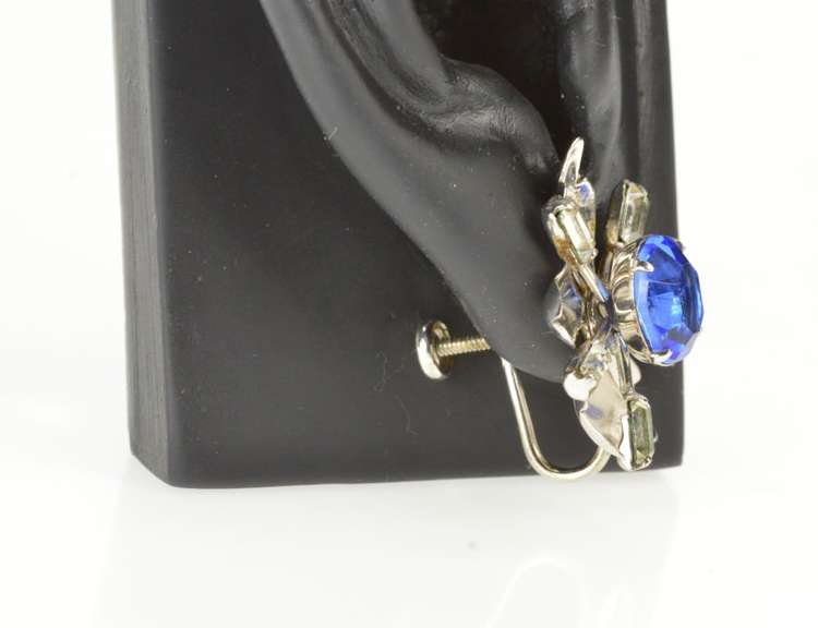 Gold Filled 1960's Sim. Sapphire Floral Screw Back Earrings