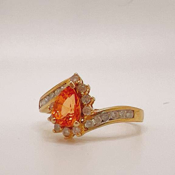 14kt Gold, Spessartine Garnet, & Diamond Ring