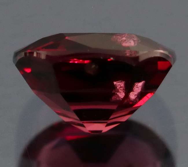 Stunning 2.93ct violet pink Umbalite Garnet