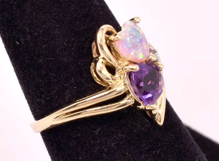 Lovely Opal & Amethyst Ring in Gold